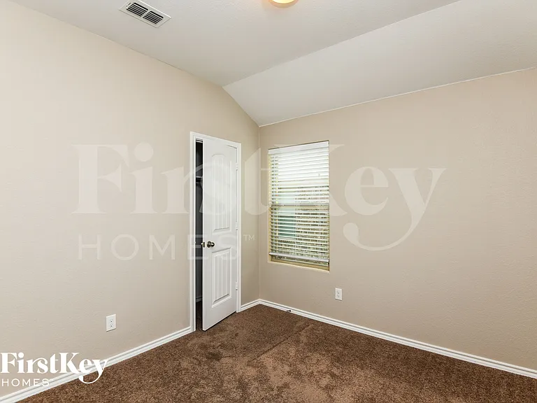 5152 Grayson Ridge Dr — Photo 13