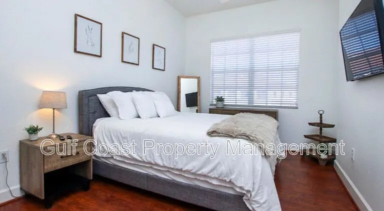 17484 Old Harmony Dr #202 — Photo 30