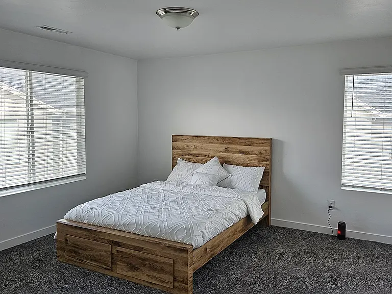 5142 W Duet Dr — Photo 8