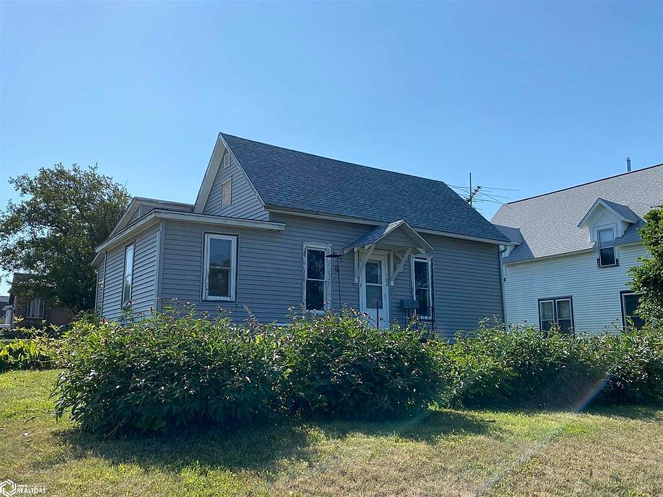 102 S 12th St, Marshalltown, IA 50158 Zillow
