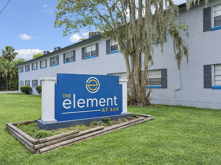 The Element at 464 — Photo 23