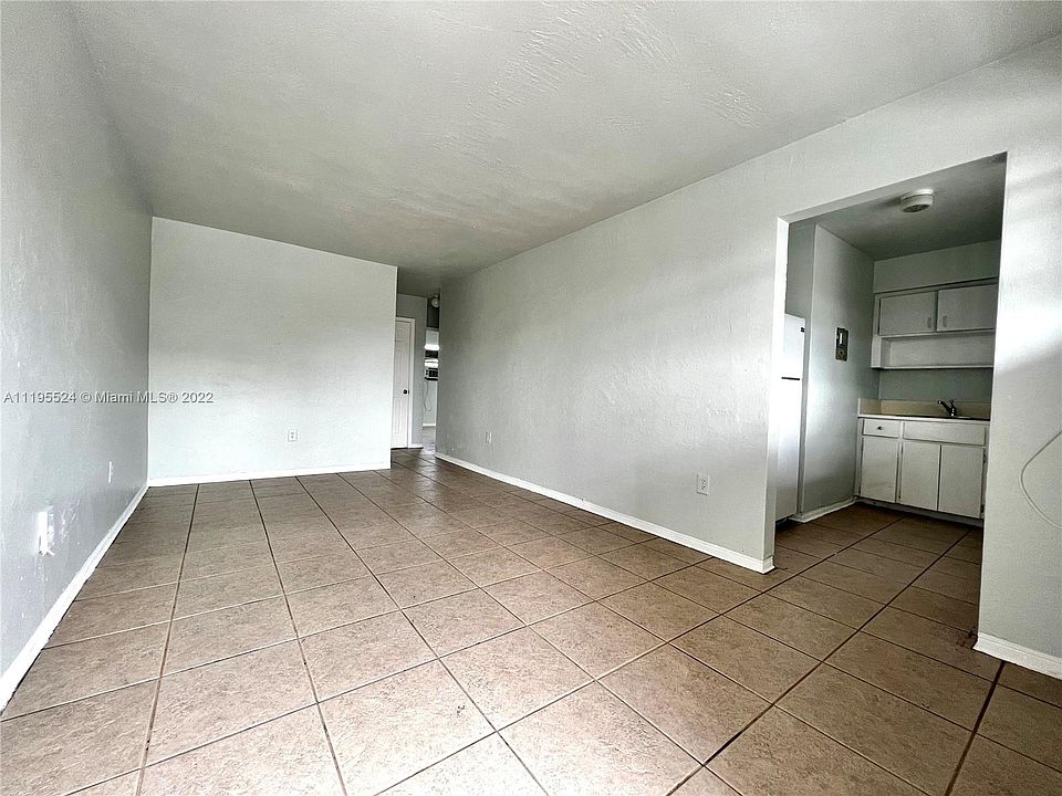 1st image of 5805 NW 7th Pl #16