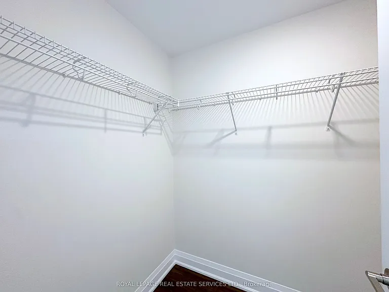 2333 Taunton Rd #407 — Photo 10