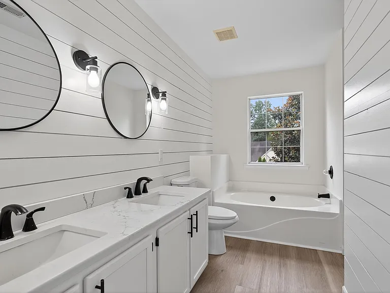 3881 Shenandoah Dr — Photo 14
