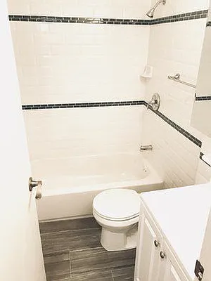 Rented by Avenues Real Estate | media 5