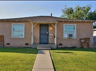 2912 Lake St #A, Bakersfield, CA 93306