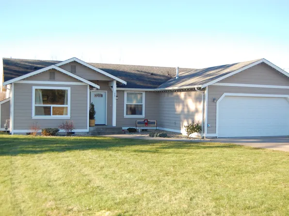 621 Spiketon Rd, Buckley, WA 98321