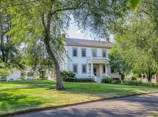 883 Old Stage Rd, Central Pt, OR 97502