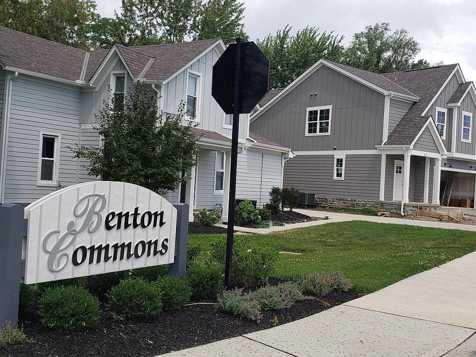 1st image of 319 Maddalena Ln #319