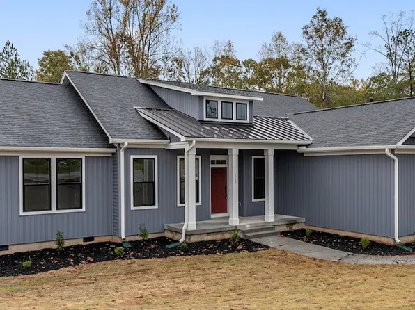 121 Falcon Crest Way, Pickens, SC 29671