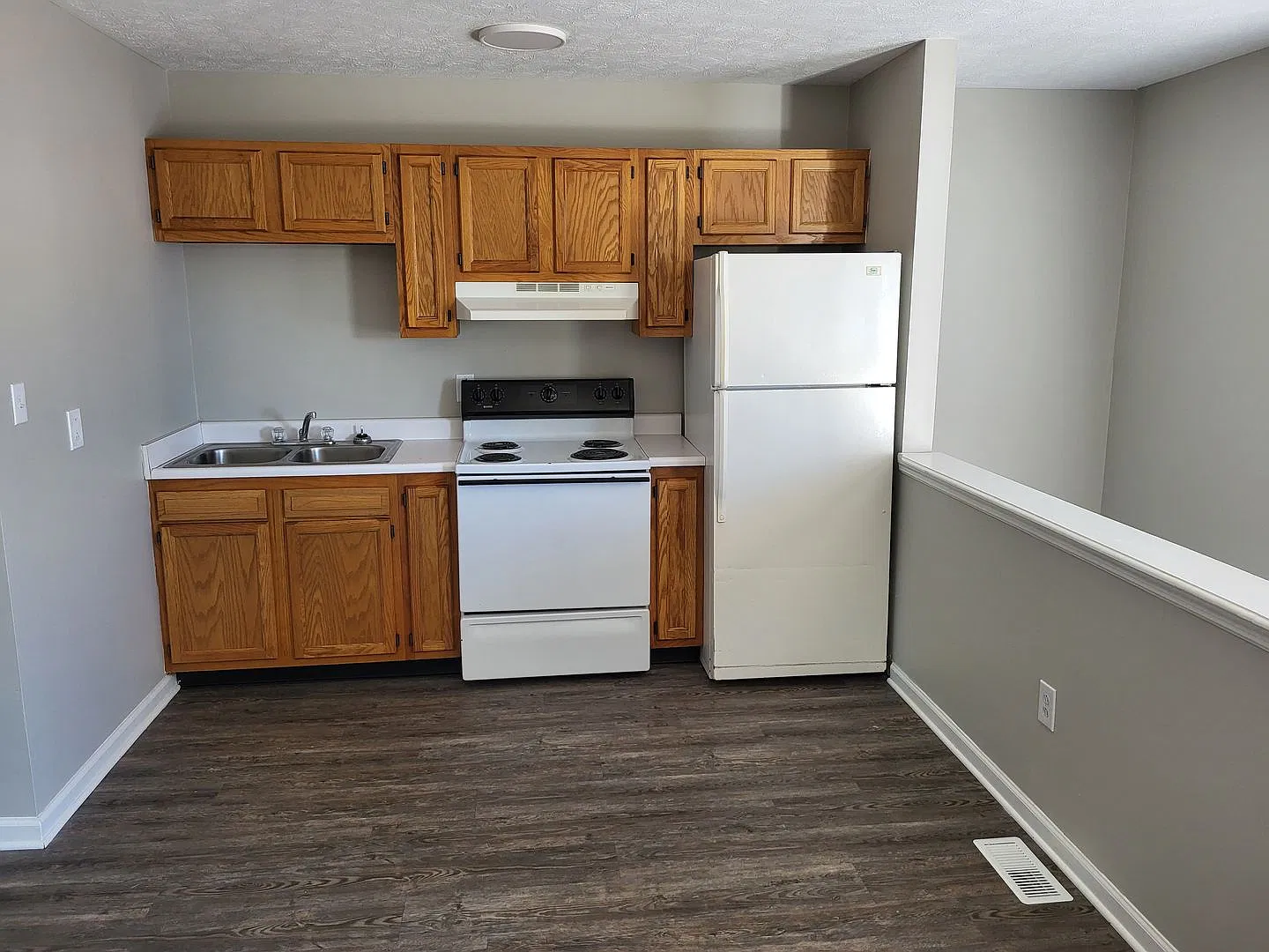709 Four Mile Avenue — Photo 4