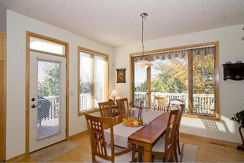3rd image of 8941 Thomas Ln