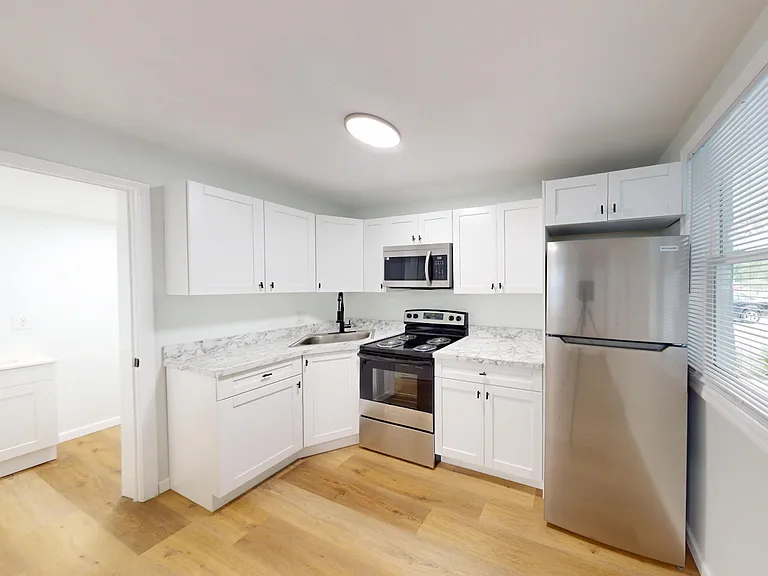 4809 Plymouth St #3 — Photo 3