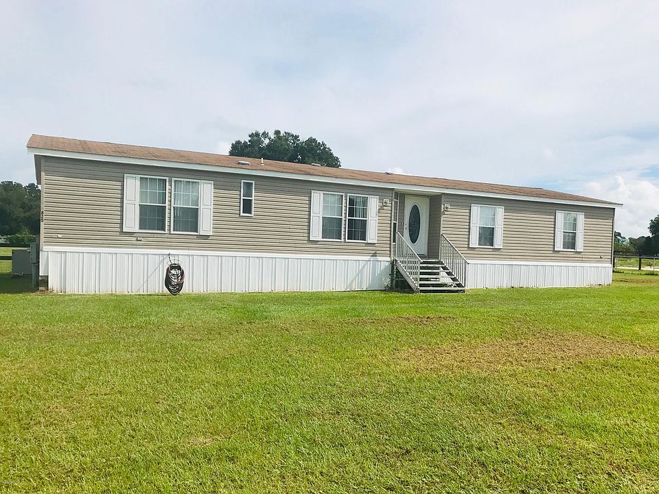 1st image of 7821 SE 135th St