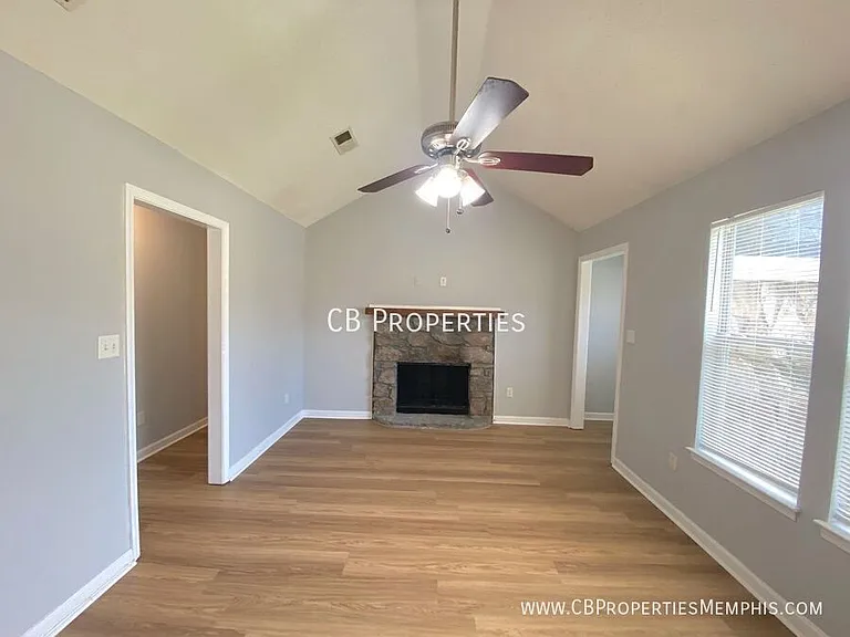 3403 Windy Hollow Cir — Photo 7