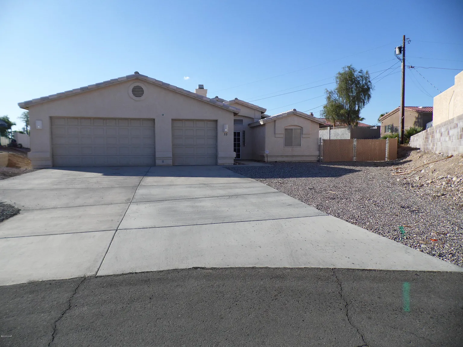 3 bed, 2.0 bath, 1317 sqft, $2,300 — Photo 1