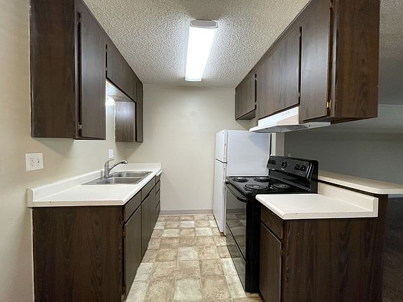5th image of 623 W 6th Ave APT 11