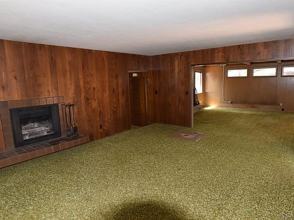 5th image of 1923 Pine Dr