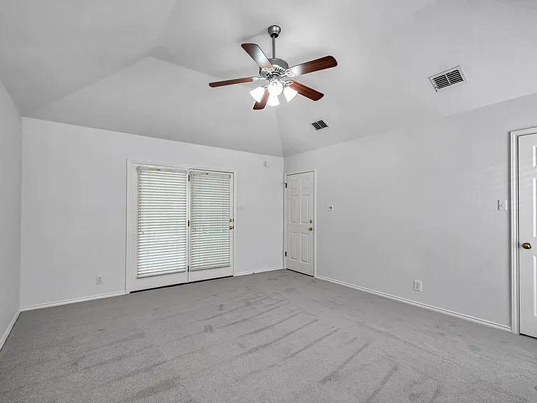 5504 Kingston Dr — Photo 39