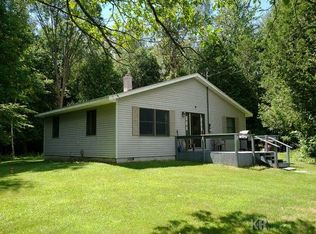 4344 Pinconning Rd, Rhodes, MI 48652