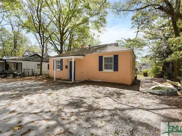 2403 New York Avenue, Savannah, GA 31404