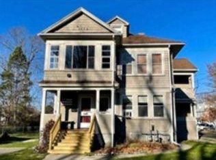 34 Camden St #34, North Andover, MA 01845