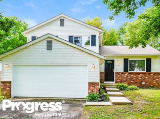 6311 Fence Row Ln, Canal Winchester, OH