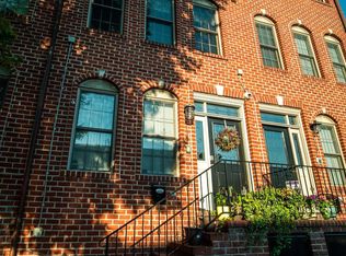 1135 S Clinton St, Baltimore, MD 21224