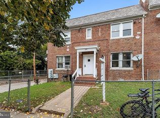 1610 R St SE APT 4, Washington, DC 20020