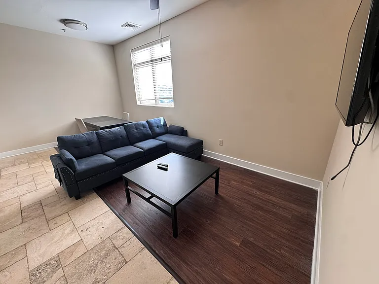 Friendly Apartments Co Living — Photo 34