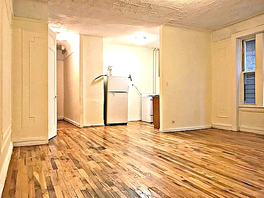 Rented by Simply Brooklyn Realty Inc | media 32
