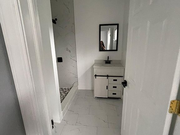 3rd image of 97 N 13th St Floor 2