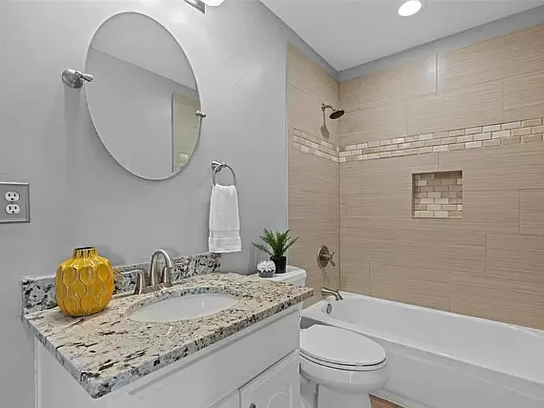 4208 Forbes Dr — Photo 23