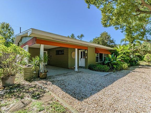 2nd image of 8222 30th Ave N