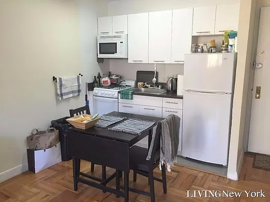 Rented by Living New York | media 30