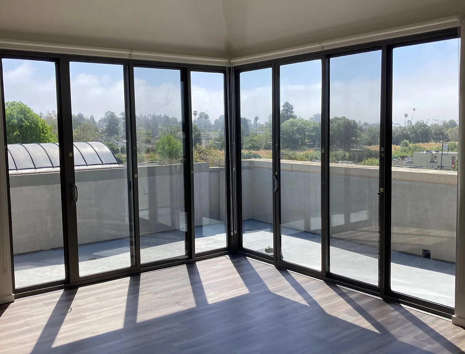 1 bed, 848 sqft, $3,999 — Photo 1