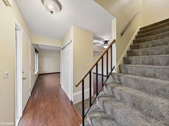 3rd image of 7348 Winthrop Way Unit 4