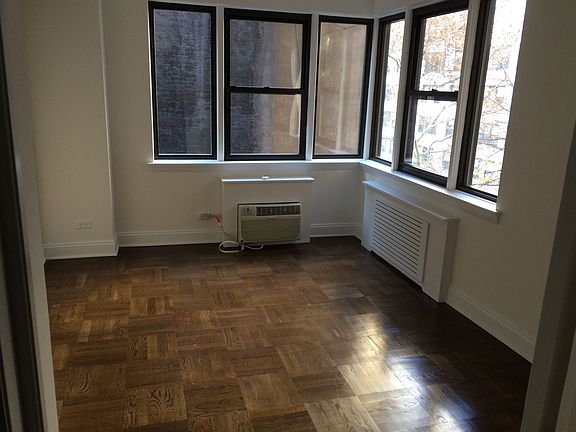 5th image of 20 Beekman Pl APT 5A