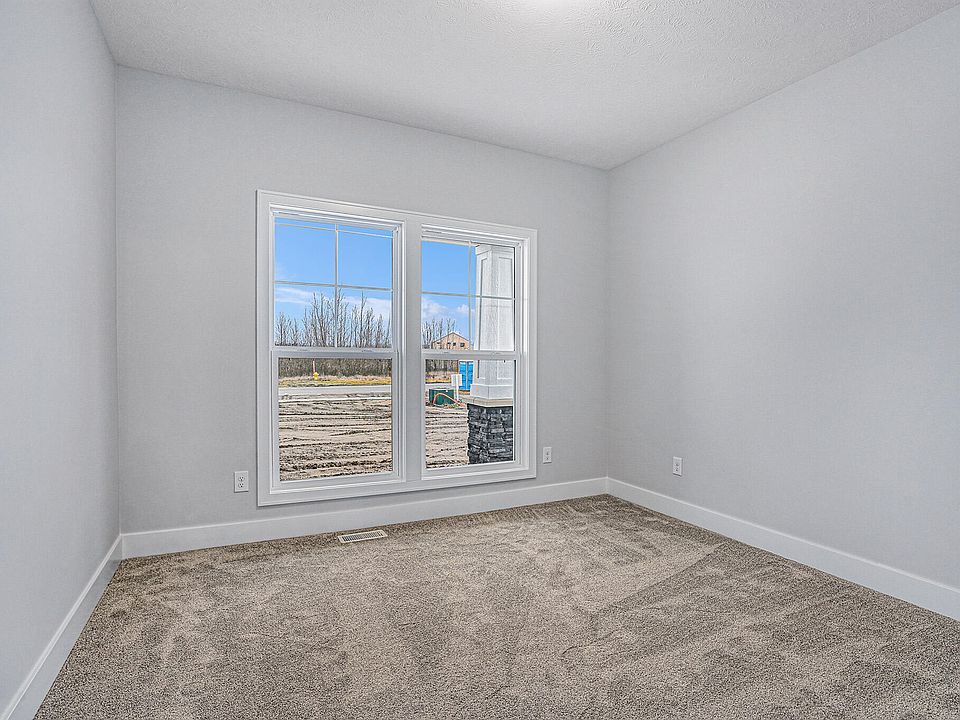 4709 Harkemas Creek Dr, Holland, MI 49424 Zillow