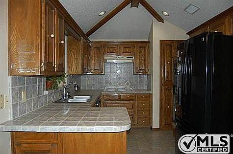 2nd image of 1323 Sandy Creek Dr