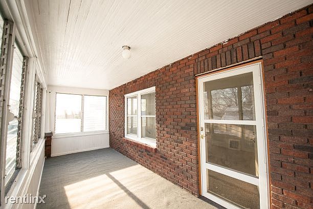 1st image of 1645 Goodyear Blvd