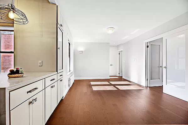 1st image of 166 E 92nd St APT 6A
