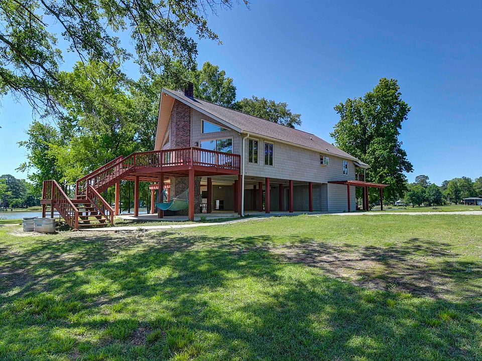 1st image of 214 Trinity Dr