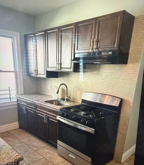 18 Breckenridge Ter — Photo 5