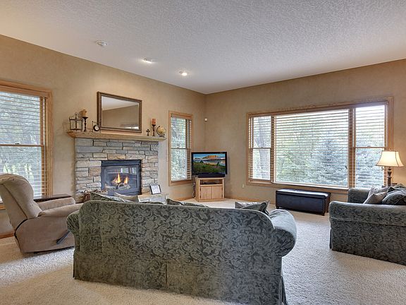5th image of 22332 Watson Cir NW