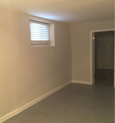 2nd image of 6157 S Moody Ave
