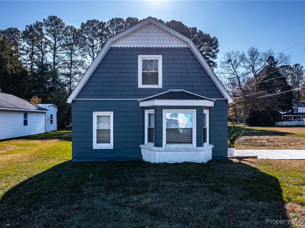 17490 General Puller Highway, Deltaville, VA 23043
