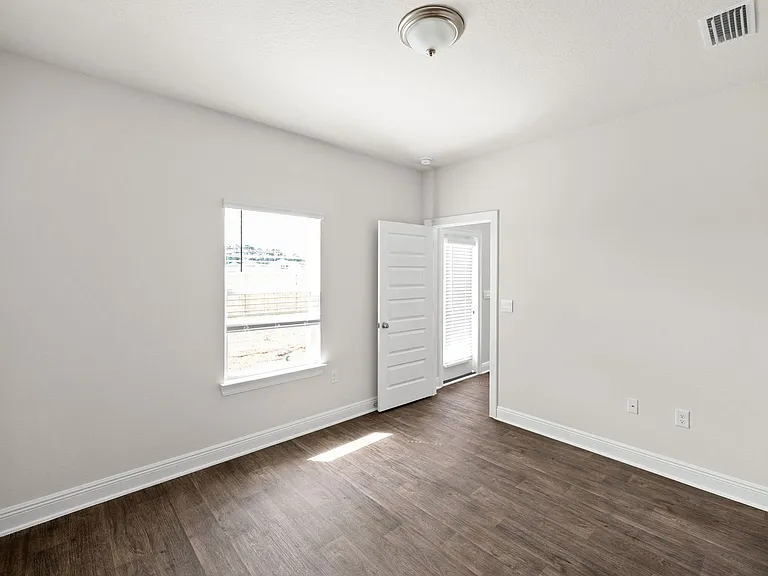13793 Shea Cir — Photo 7