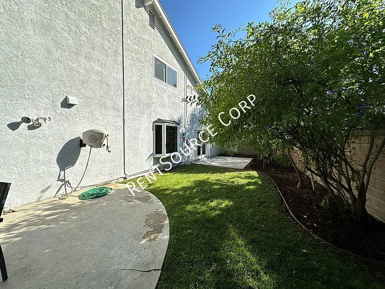 25463 Via Escovar — Photo 13
