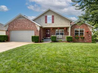 714 River Rock Ct, Nixa, MO 65714